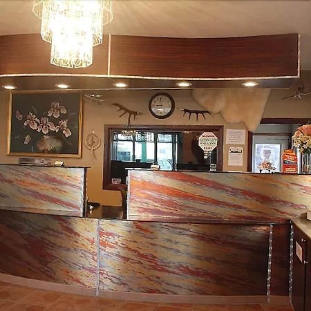 Merrill Field Inn Анкоридж Екстер'єр фото
